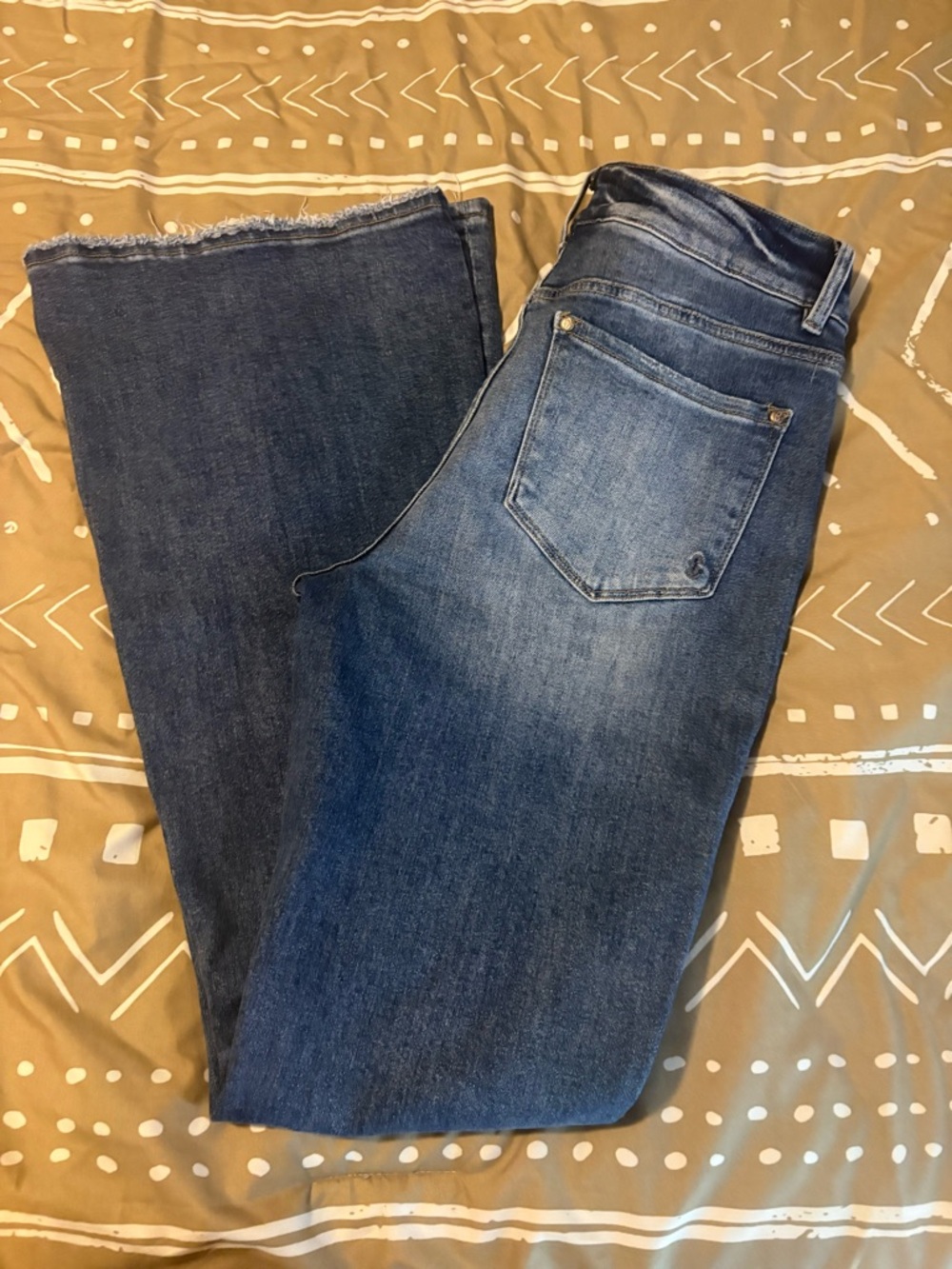 Rockin C Classic High-Rise Wide-Leg Jeans in Medium Blue